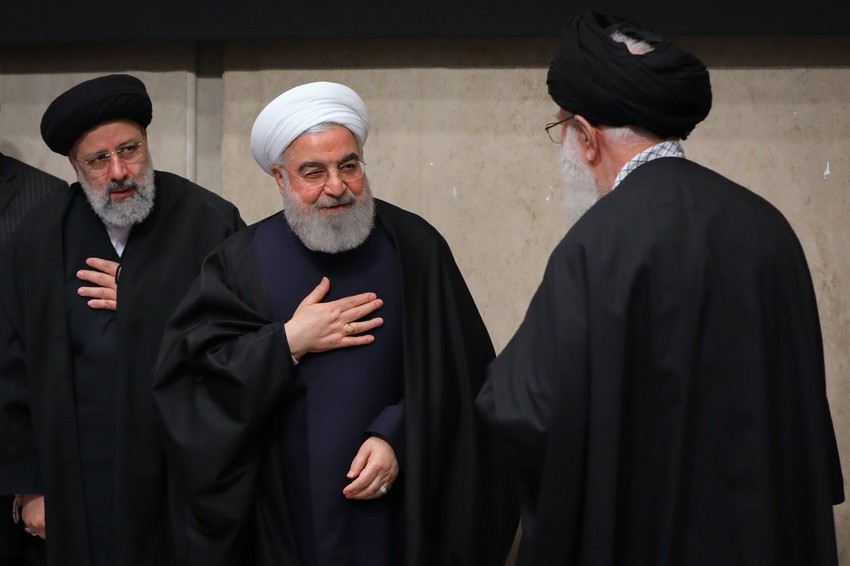 Ibrahim Raisi i Hasan Rohani sa ajatolahom Alijem Hamnejom