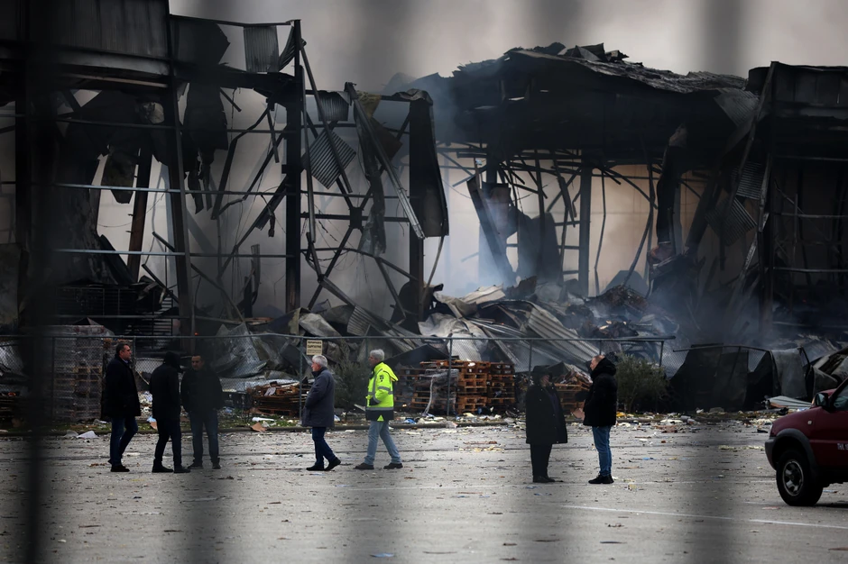 Požar u fabrici u Grčkoj