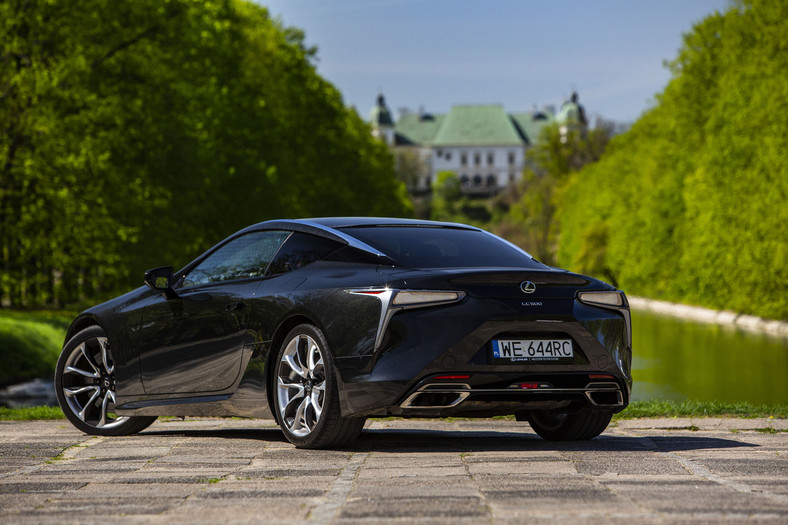 Lexus LC 500 - idealne połączenie emocji i wygody