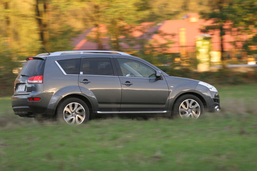 Citroen C-Crosser 2.2 HDi Exclusive - Citroën rusza w teren