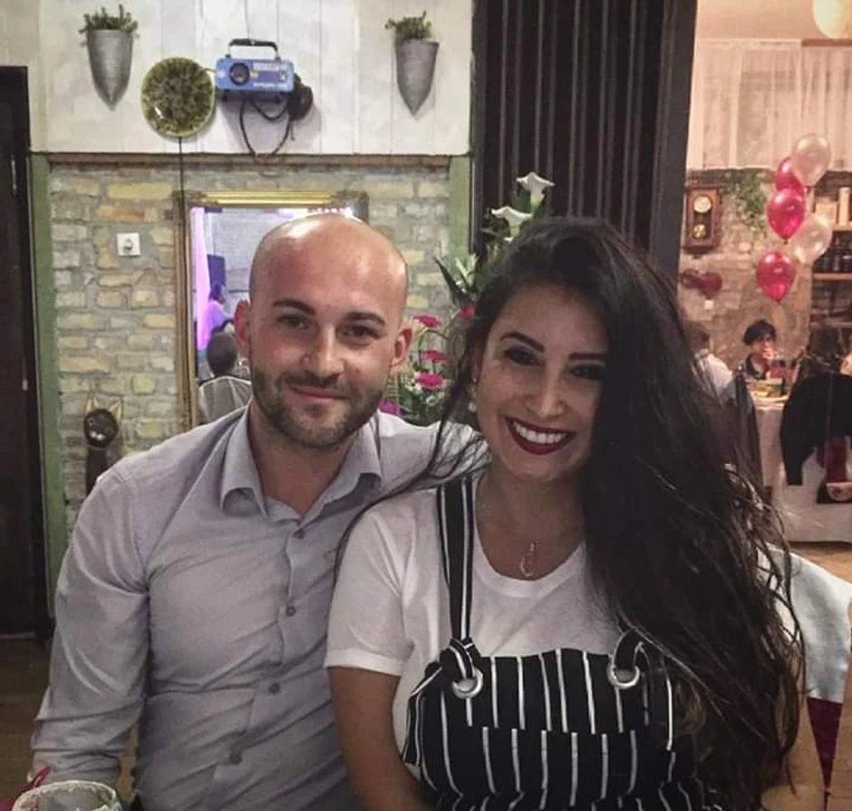 Aleksandar i Karoline radili su u Kini, došli na odmor u Brazil i sad su tamo "zaglavljeni"