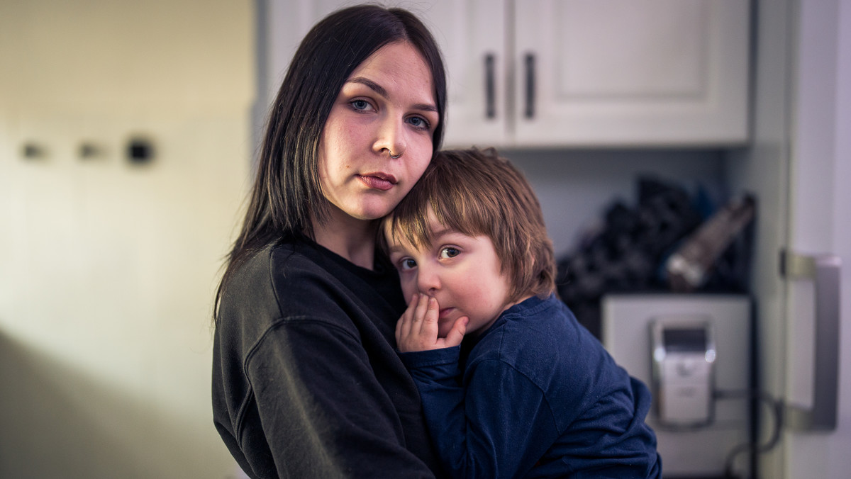 Uciekła z kraju w ciemnym pociągu. W Polsce Rosjanie mówili, że to jej wina