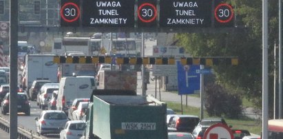 Wisłostrada kompletnie stanęła