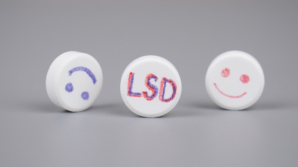 Metamfetamina, ecstasy i LSD legalne w Portugalii. Trybunał Konstytucyjny wydał orzeczenie