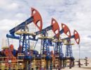 Spadek produkcji ropy naftowej w OPEC. Ceny ropy lecą w dół