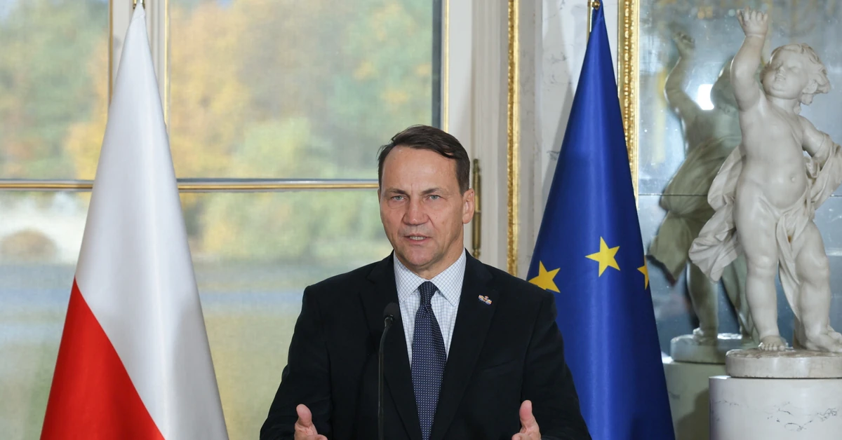 Sikorski: Jeden telefon może zakończyć wojnę w Ukrainie
