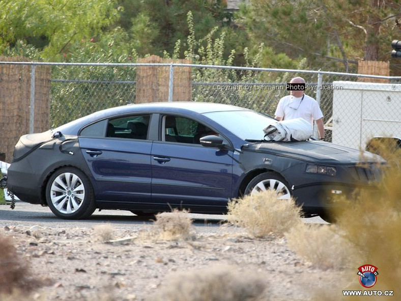Zdjęcia szpiegowskie: Pierwsze zdjęcia Volkswagena Passata coupé