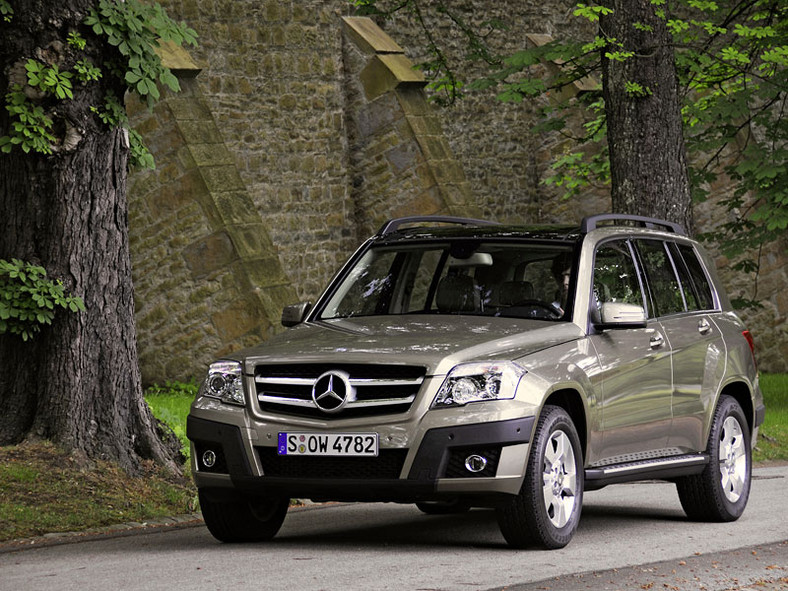 Mercedes-Benz GLK: przetestowany w Namibii (fotogaleria + informacje)