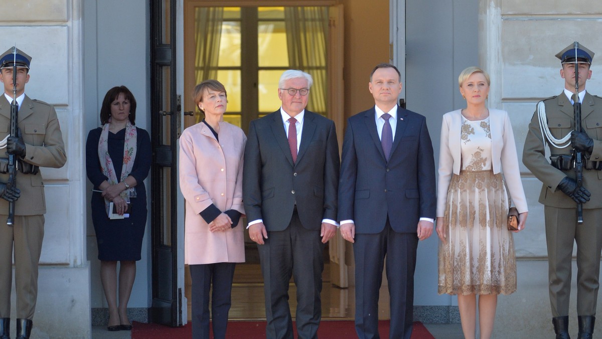 Prezydent Niemiec Frank-Walter Steinmeier może uważać mnie za rzecznika dobrych polsko-niemieckich relacji - powiedział dziś prezydent Andrzej Duda po spotkaniu z prezydentem Niemiec. - Chciałbym, by te relacje układały się jak najlepiej - dodał.