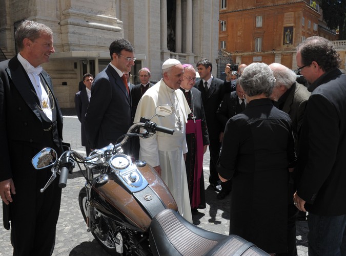 Harley-Davidson papieża Franciszka sprzedany
