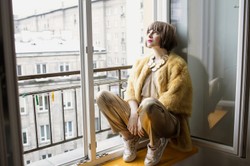 Julia Marcell z obitym kolanem. RECENZJA albumu "Proxy"