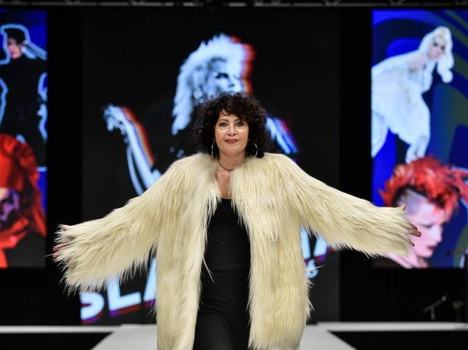 Irena Mišović u kreaciji kreatora Igora Todorovića
