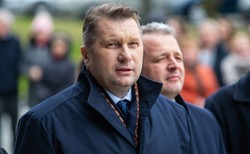 Opozycja chce odwołania Czarnka. "Hucpa i awantura"