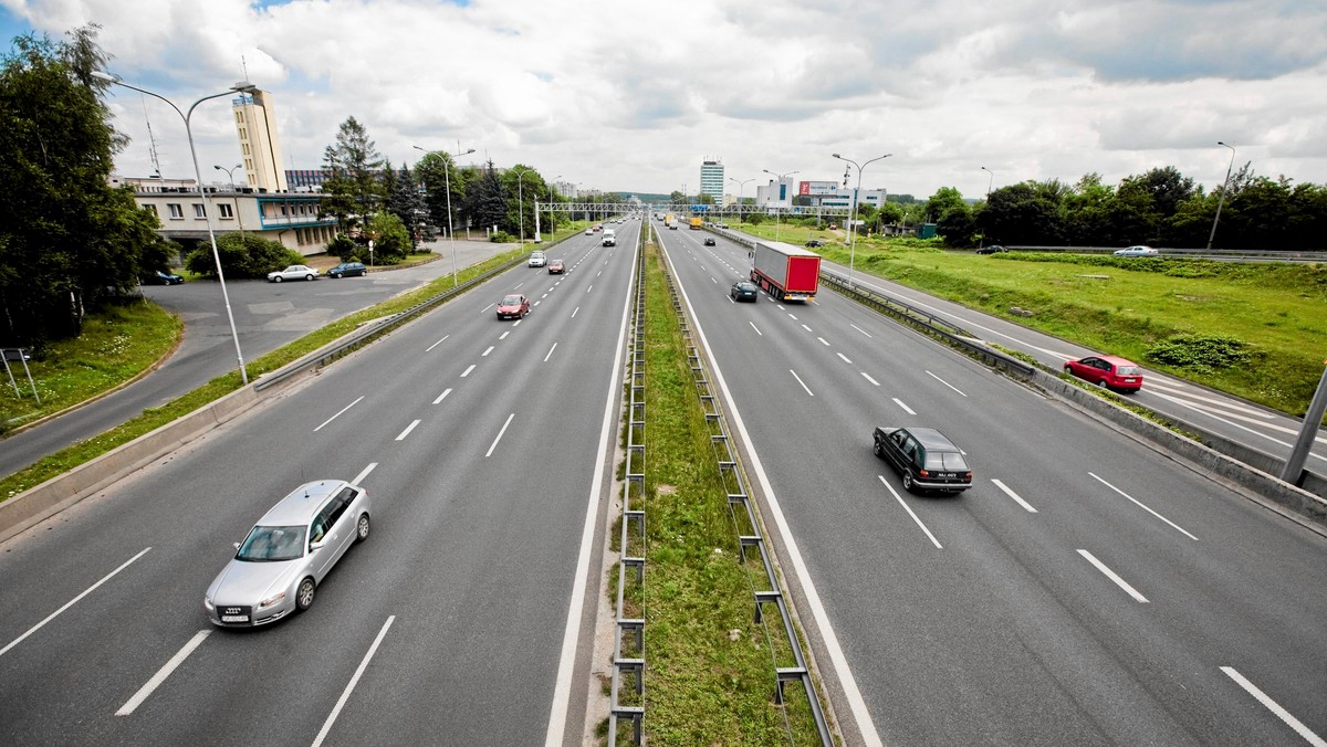 Władze Gliwic organizują akcję sprzeciwu wobec wprowadzenia opłat na odcinku autostrady A4 będącym południową obwodnicą tego miasta.