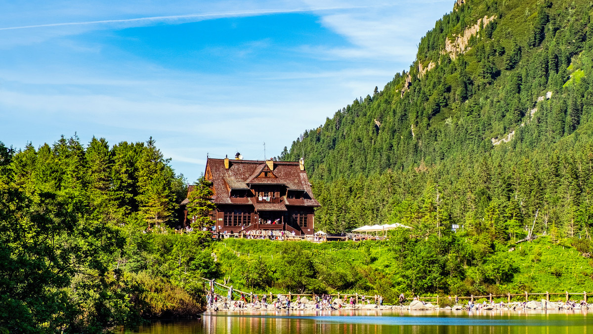 Tatry: Schroniska górskie oblężone. Ciężko o wolne miejsca w wakacje