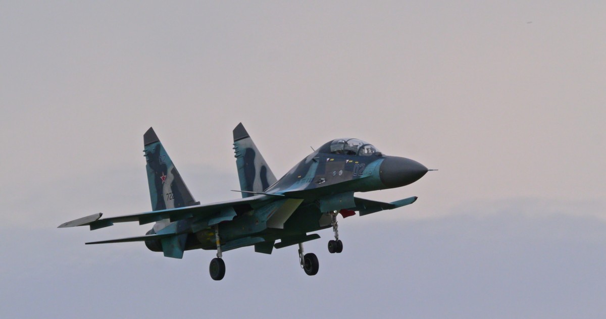 Donald Trump twierdzi, że kraje NATO powinny zestrzeliwać rosyjskie samoloty, które naruszają ich przestrzeń powietrzną