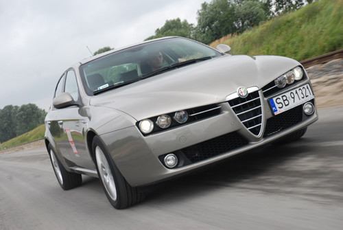 Alfa Romeo 159 3.2 JTS Q4 – 28 500 zł (2008 r.)