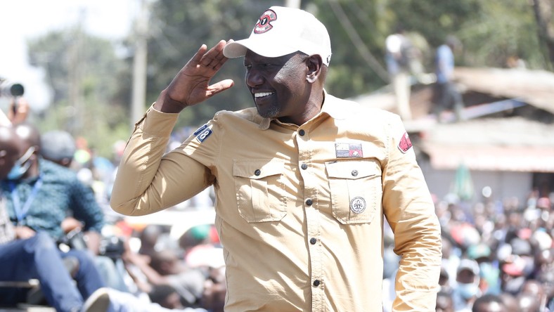 Rowdy youth cause commotion at DP Ruto's rally in Burma market [ARTICLE] - Vimarsana News