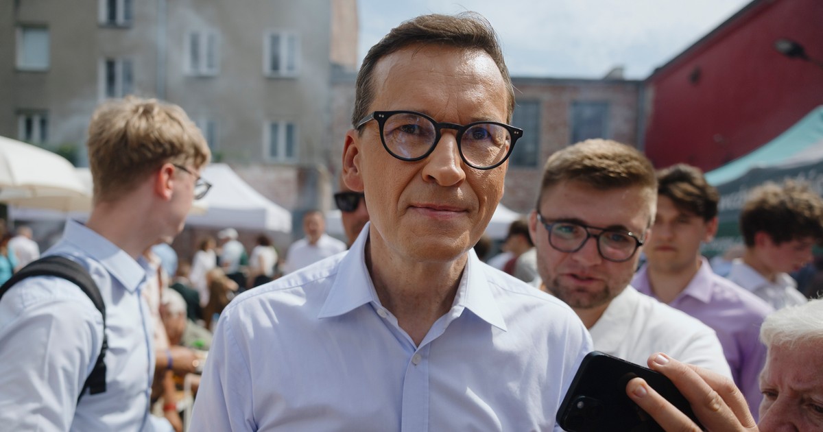 Ćwiklak: Morawiecki chce zmienić Polakom pamięć. Zaczął zaskakująco