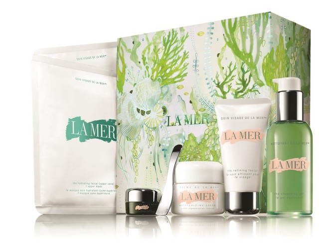 Pomysł na prezent dla kobiety: zestaw kosmetyków