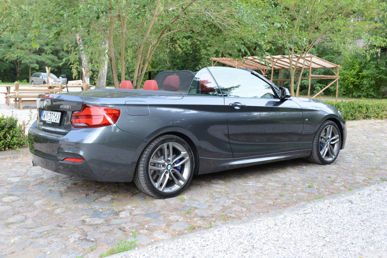 BMW 230i Cabrio