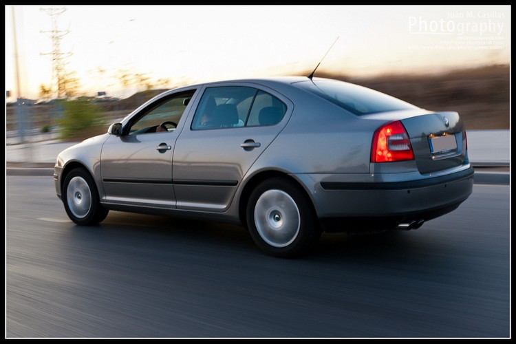 Skoda Octavia
6. miejsce na liście złodziejskich hitów - to awans tego modelu z 7. lokaty w 2011 roku. Jak ustalił portal dziennik.pl od stycznia do końca września 2012 roku zniknęło 220 sztuk.