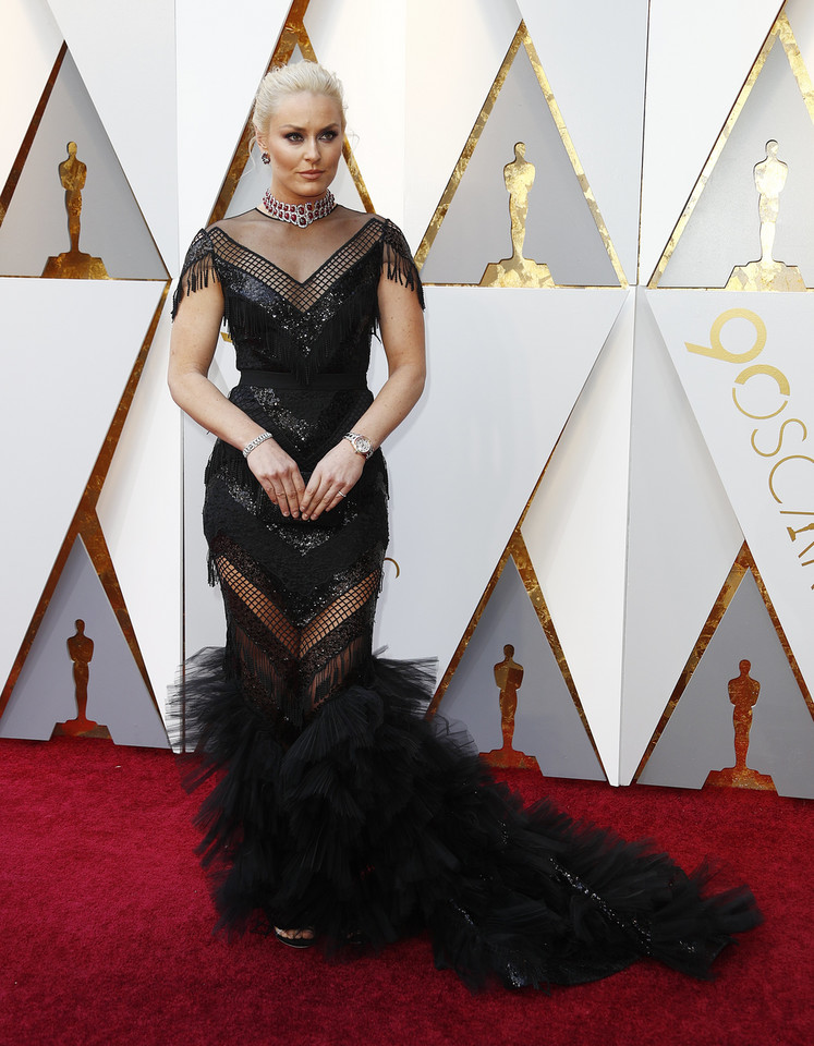 epa06580318 - USA ACADEMY AWARDS 2018 (Arrivals - 90th Academy Awards)