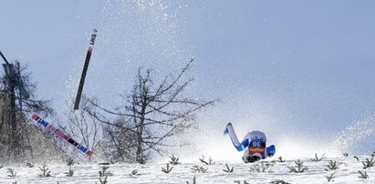 PŚ w skokach. Koszmarny upadek w Planicy. Daniel Andre Tande w szpitalu