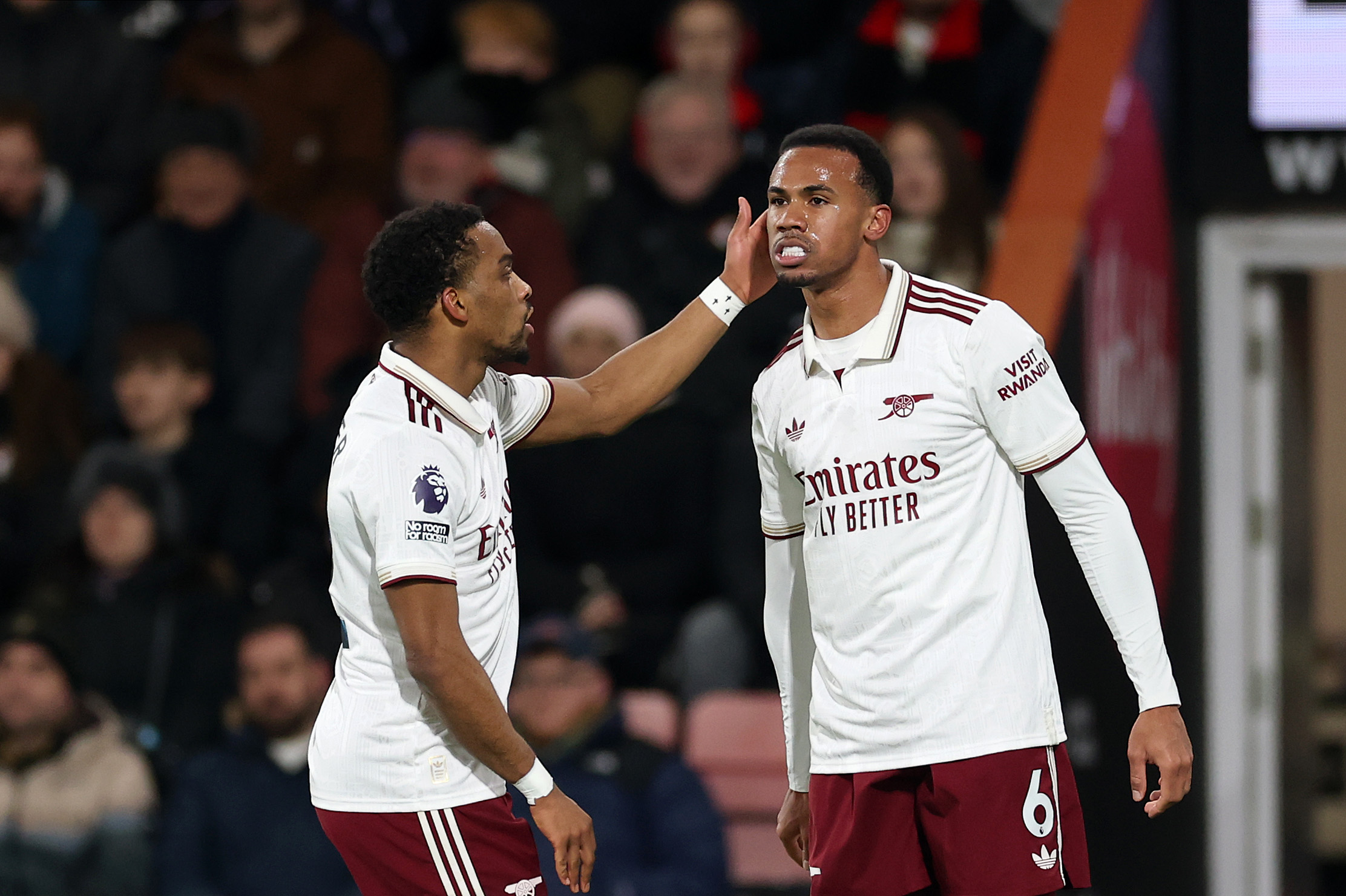 Premiere für Rice: Erster Doppelpack sichert Arsenal Tabellenführung