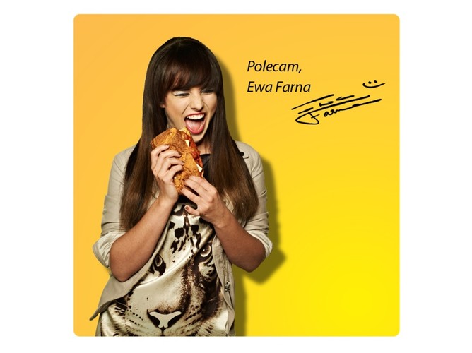 Ewa Farna sesji zdjęciowej do kampanii „Sub of the Day'.