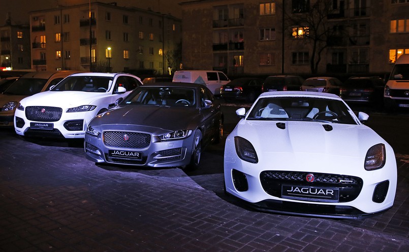 Jaguar F-Pace, XE i F-Type - starsi bracia E-Pace