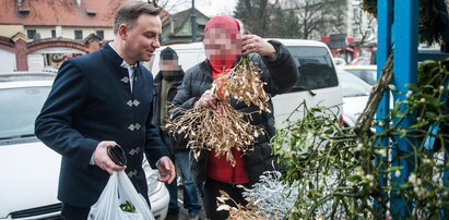 Prezydent na świątecznych na zakupach. Mamy zdjęcia!