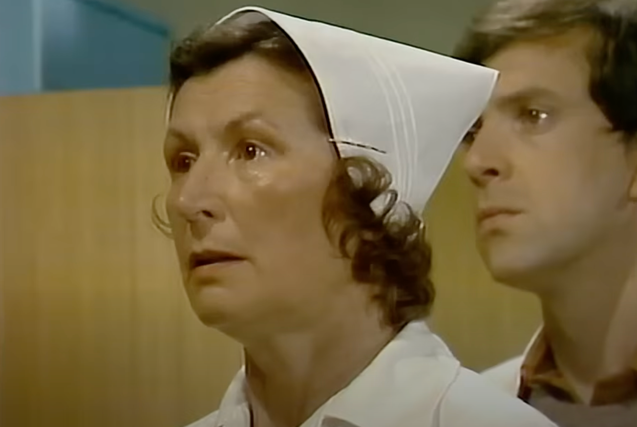 Herečka Nina Popelíková v seriáli Nemocnica na okraji mesta.