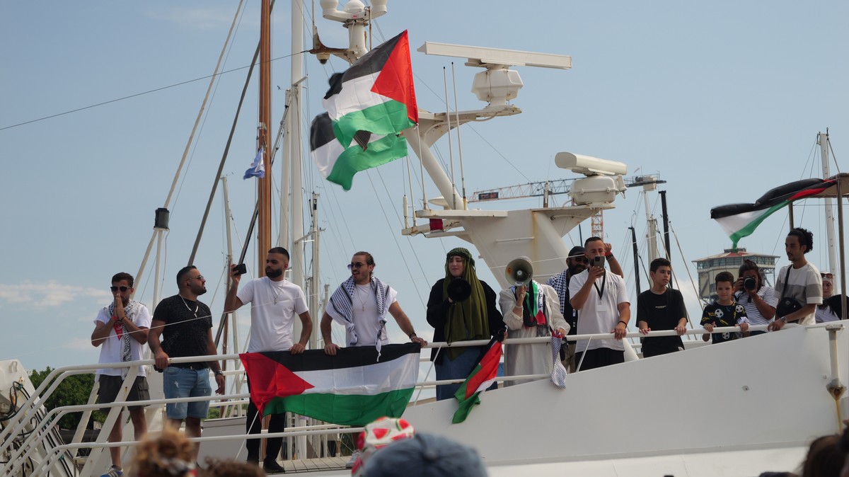 Hiszpania i Włochy wysyłają okręty wojenne. Ochronią flotyllę płynącą do Gazy