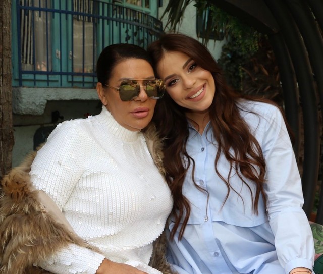 Slađana Trajković sa snajom Ninom