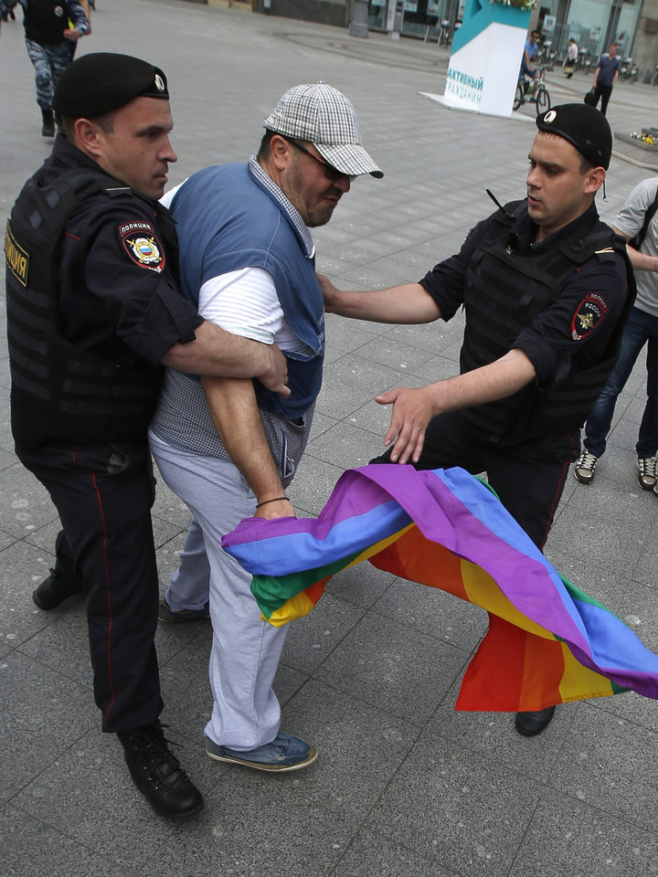 Moskwa: starcia z aktywistami LGBT, 15 osób zatrzymanych