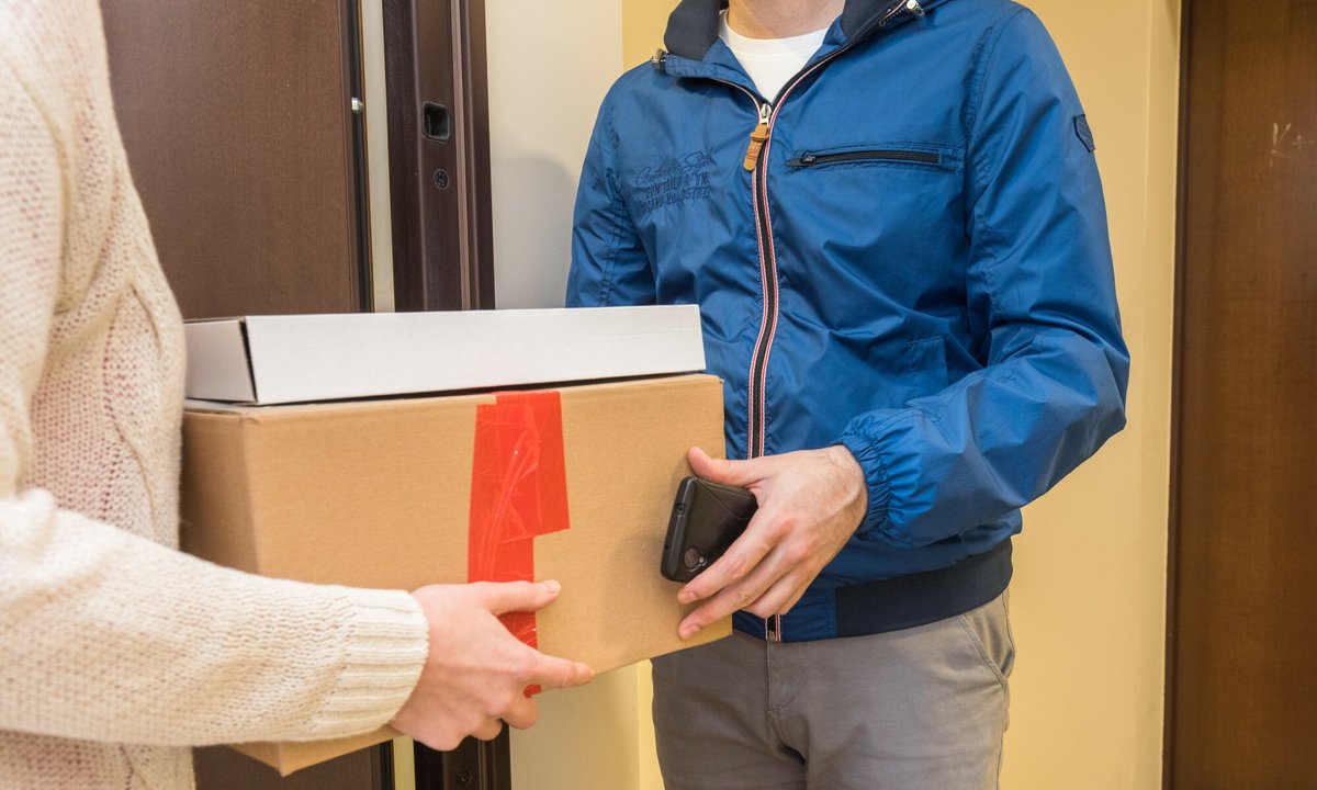 Kurierzy o absurdalnych sytuacjach. Groziła, iż go "dziabnie"