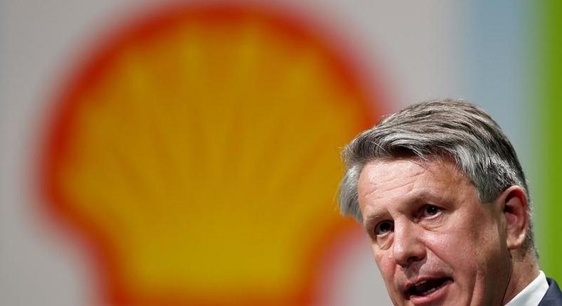 Ben van Beurden, chief executive officer of Royal Dutch Shell, speaks during the 26th World Gas Conference in Paris, France, June 2, 2015.    REUTERS/Benoit Tessier