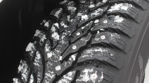 Nokian Tyres – premiera kolcowanej opony Hakkapeliitta 9 i wizyta w ośrodku  badawczym White Hell
