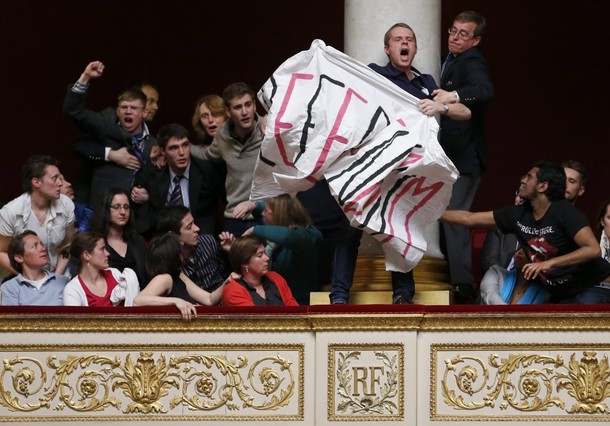 Francja protest w parlamencie zdjęcie tygodnia 26 kwietnia 9