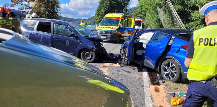 Dramatyczny wypadek w Małopolsce. Poszkodowanych 11 osób, w tym dzieci