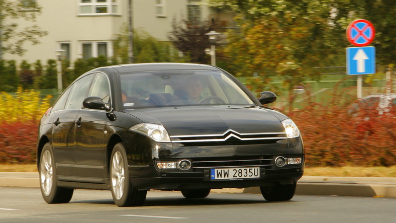 7. Citroën C6 (2005-12)