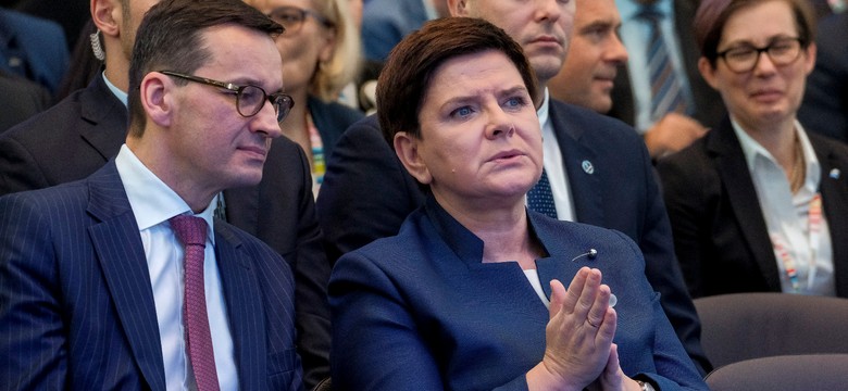 Co obiecała, a co spełniła? Bilans rządów premier Beaty Szydło