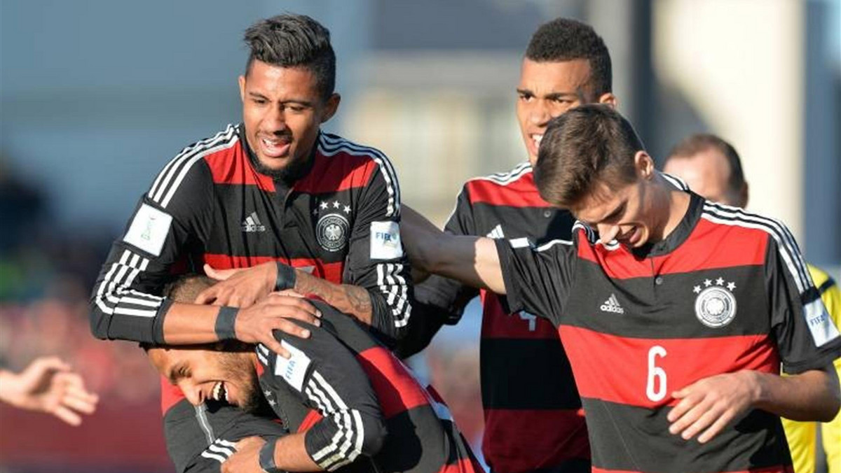 Reprezentacja Niemiec nie zwalnia tempa na mistrzostwach świata U-20 w Nowej Zelandii. W ostatnim meczu w grupie F Niemcy odnieśli trzecie zwycięstwo, tym razem wygrywając z Hondurasem 5:1 (2:1).