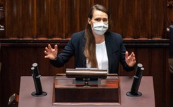 Pomaska i Nowacka biją w PiS. 'Są pieniądze dla Rydzyka, TVP i limuzyny...'