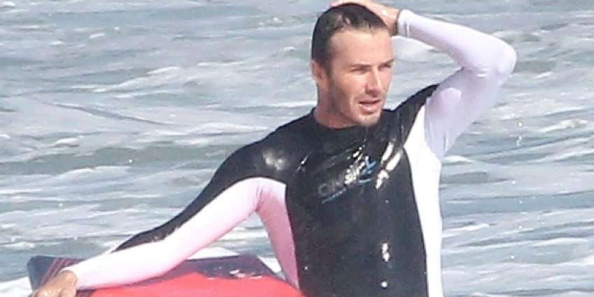 Surfujący David Beckham