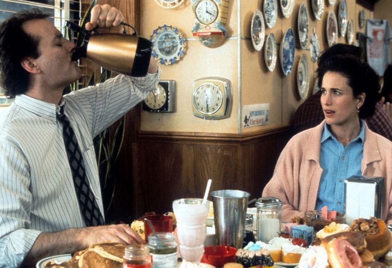 Bill Murray i Andie MacDowell w filmie "Dzień świstaka"