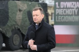 Nowy dodatek za długoletnią służbę dla żołnierzy. Szef MON: To wyjście naprzeciw postulatom wojska