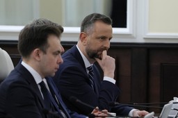 "zdrada interesów narodowych". domański zapowiada zdecydowaną odpowiedź rządu