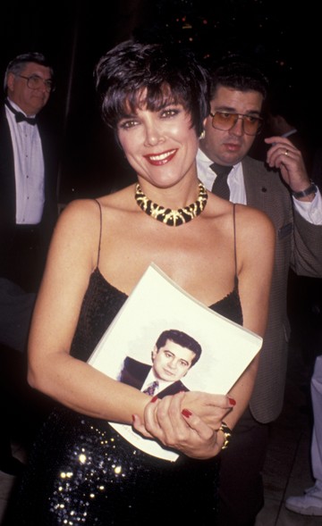 1990.